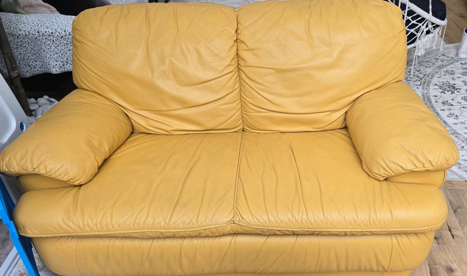 Sofa en cuir ( gratuit pour etudiant), Utilisé, Deux personnes, 190 cm ou moins, Enlèvement