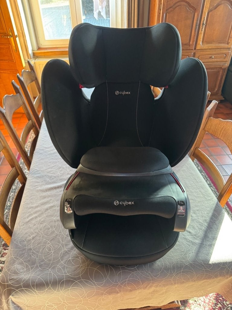 Autostoel, Kinderen en Baby's, Autogordel of Isofix, Zijbescherming, Zo goed als nieuw, Ophalen