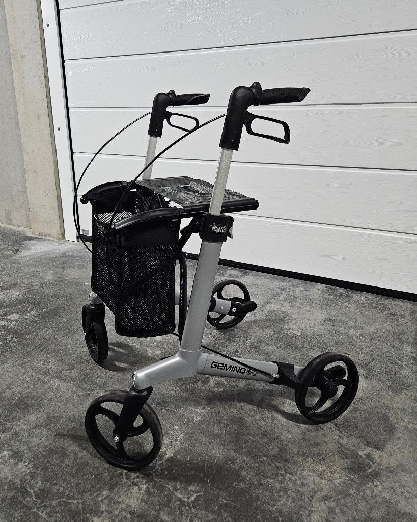 Gemino 20 plooibare rollator, Diversen, Ophalen, Opvouwbaar, Zo goed als nieuw
