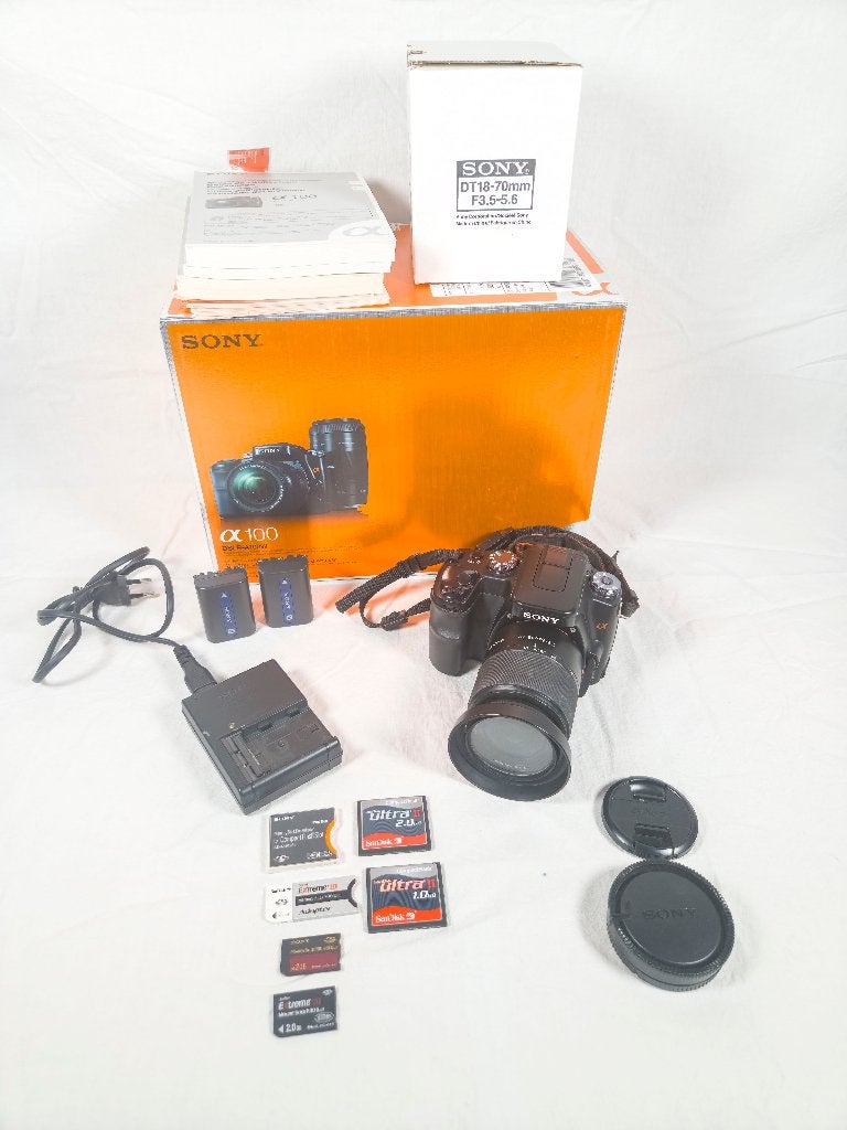 Sony Alpha 100 Kit + Zoom 18-70mm + Chargeur & Access., TV, Hi-fi & Vidéo, Sans zoom optique, Stabilisation d'image, Sony, Reflex miroir