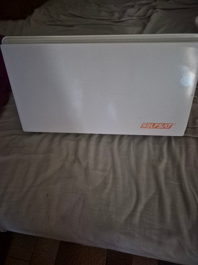 Dreambox DM900 ultraHD + antenne satellite plate, TV, Hi-fi & Vidéo, Enlèvement, Utilisé, Antenne (parabolique), Dreambox
