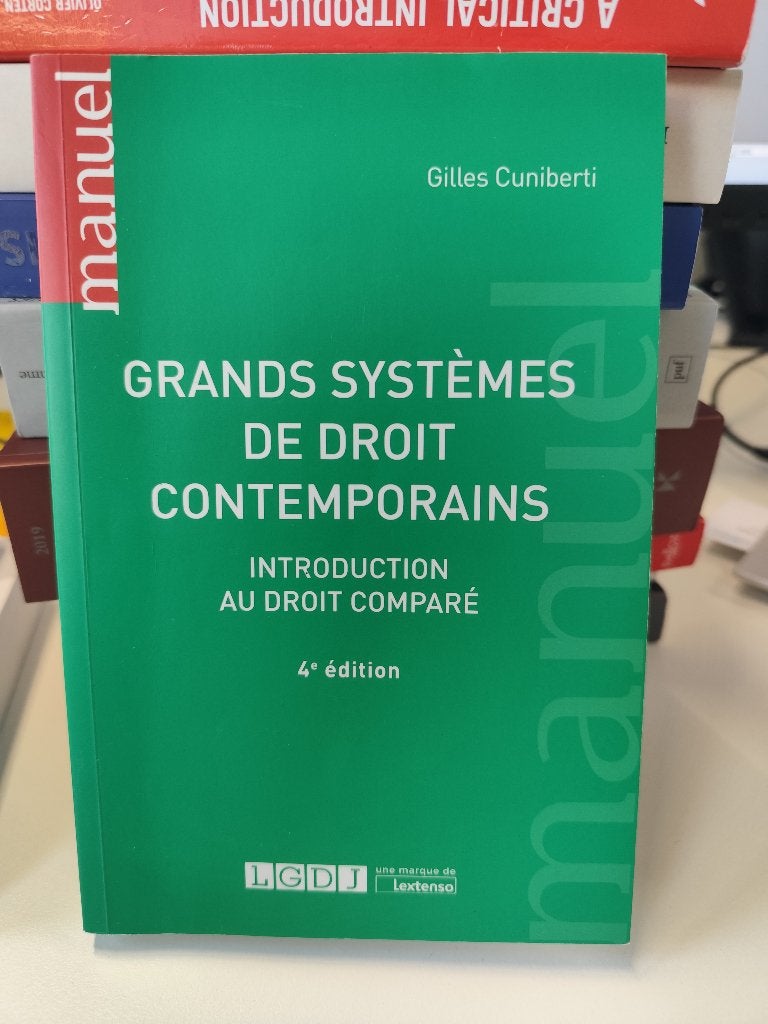 Lot de livres - droit (divers) - ensemble ou à l'unité, Enlèvement ou Envoi, Comme neuf, Juridique et Droit
