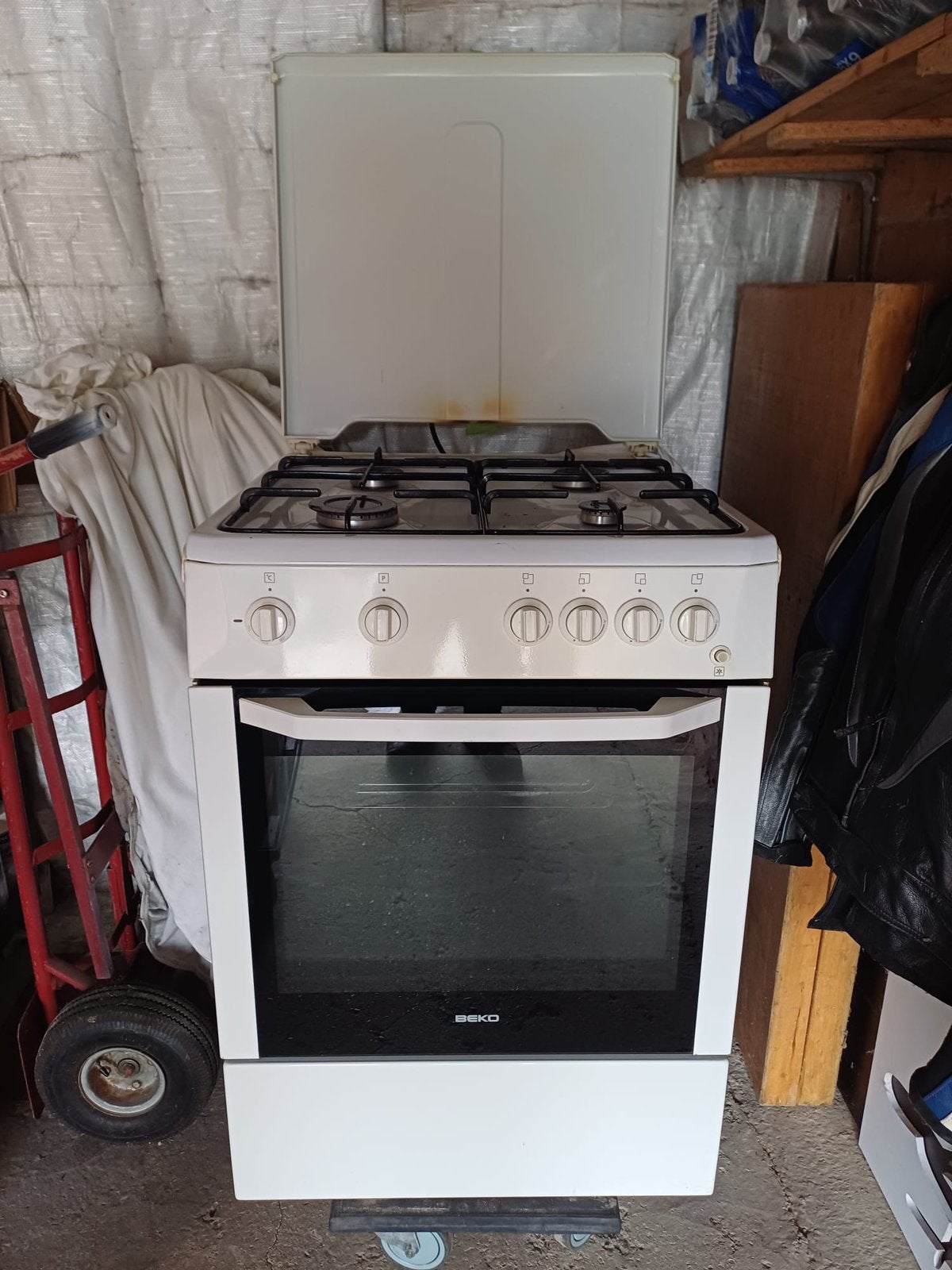Gasfornuis beko, Elektronische apparatuur, Fornuizen, Ophalen, Gebruikt, 4 kookzones, Gas