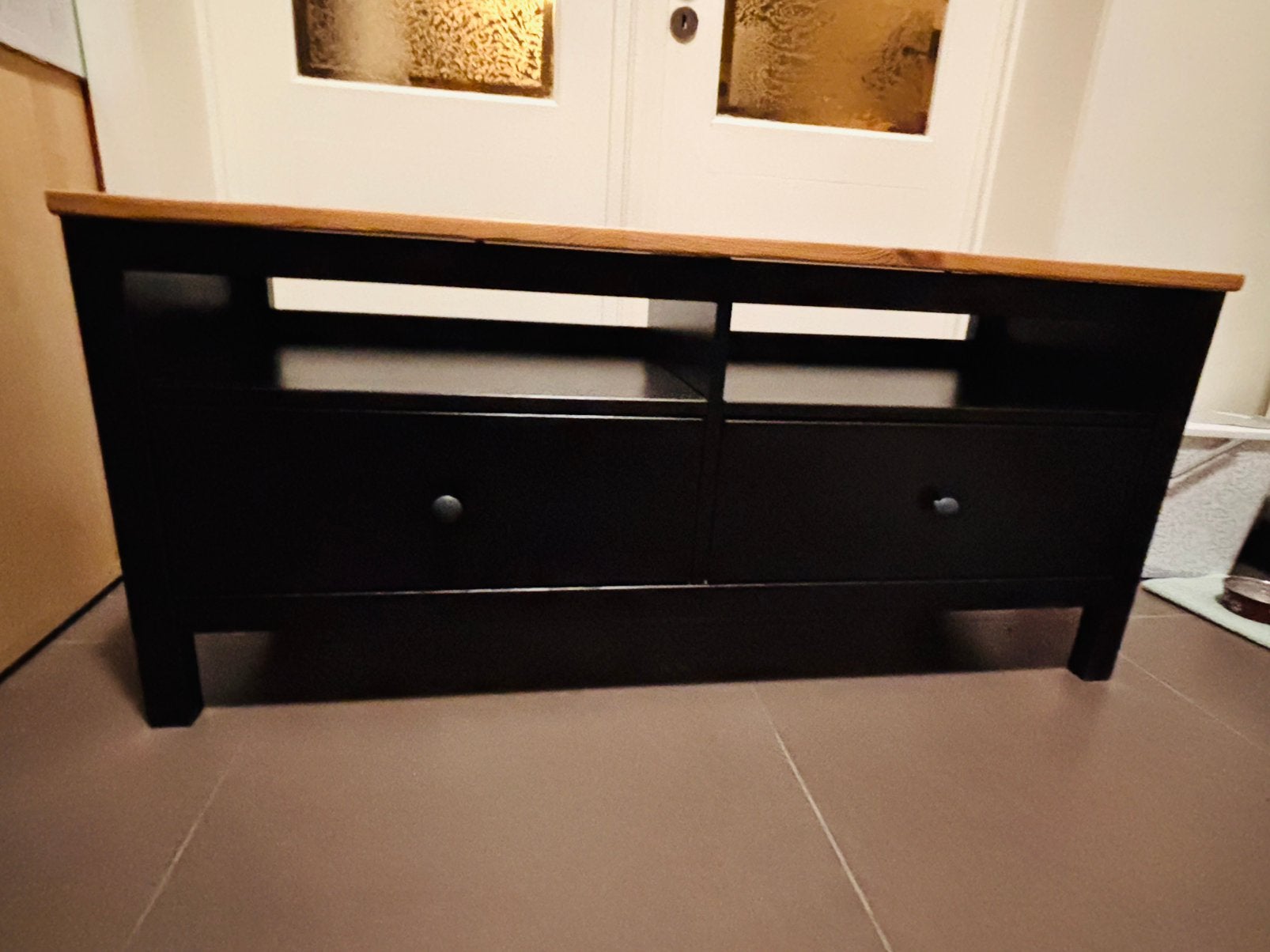 IkEA HEMNES tv-meubel, Huis en Inrichting, Kasten |Televisiemeubels, Zo goed als nieuw, Minder dan 100 cm, 100 tot 150 cm, 25 tot 50 cm