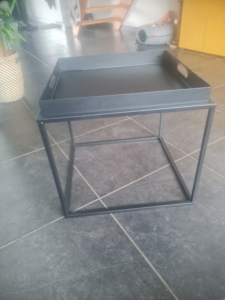 table basse, Enlèvement, Comme neuf, Carré, Métal