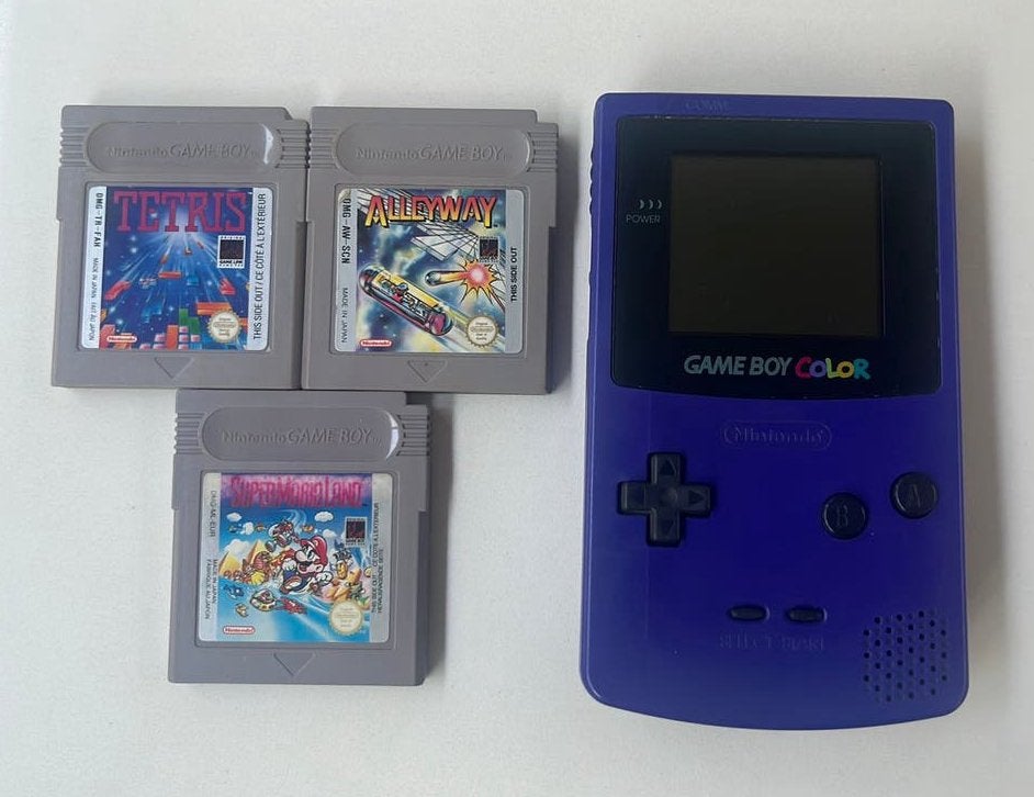 Originele Game Boy Color met 3 spelletjes, Games en Spelcomputers, Spelcomputers | Nintendo Game Boy, Ophalen, Gebruikt, Game Boy Color