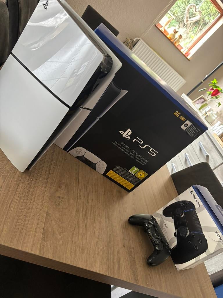 PS5 Slim Digital Edition + Manette Dualsense Edge, Enlèvement ou Envoi, Comme neuf, Playstation 5 Digital
