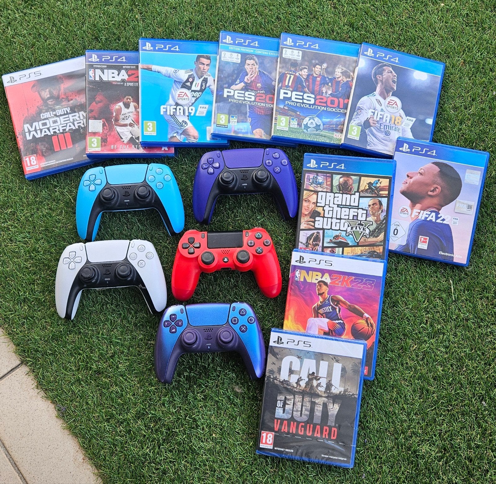 set van PlayStation 5-, PlayStation 4-controllers en games, Ophalen of Verzenden