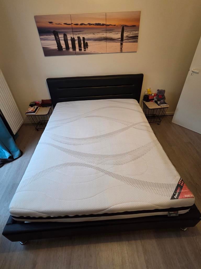 Matelas Le Roi du Matelas 200 cm  160 cm  23 cm, Maison & Meubles, Chambre à coucher | Lits, 160 cm, 200 cm, Enlèvement