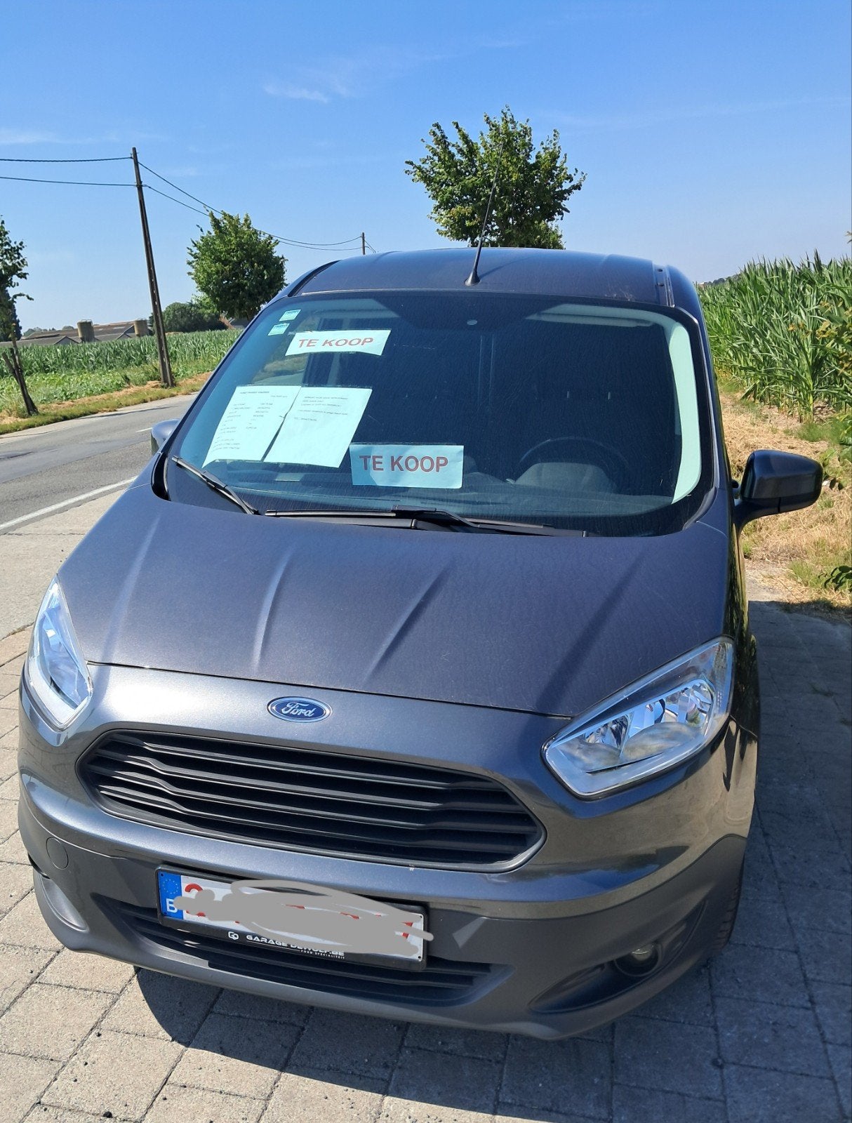 Ford transit courier - lichte vracht, Auto's, Bestelwagens en Lichte vracht, Handgeschakeld, Grijs, Particulier, Ford