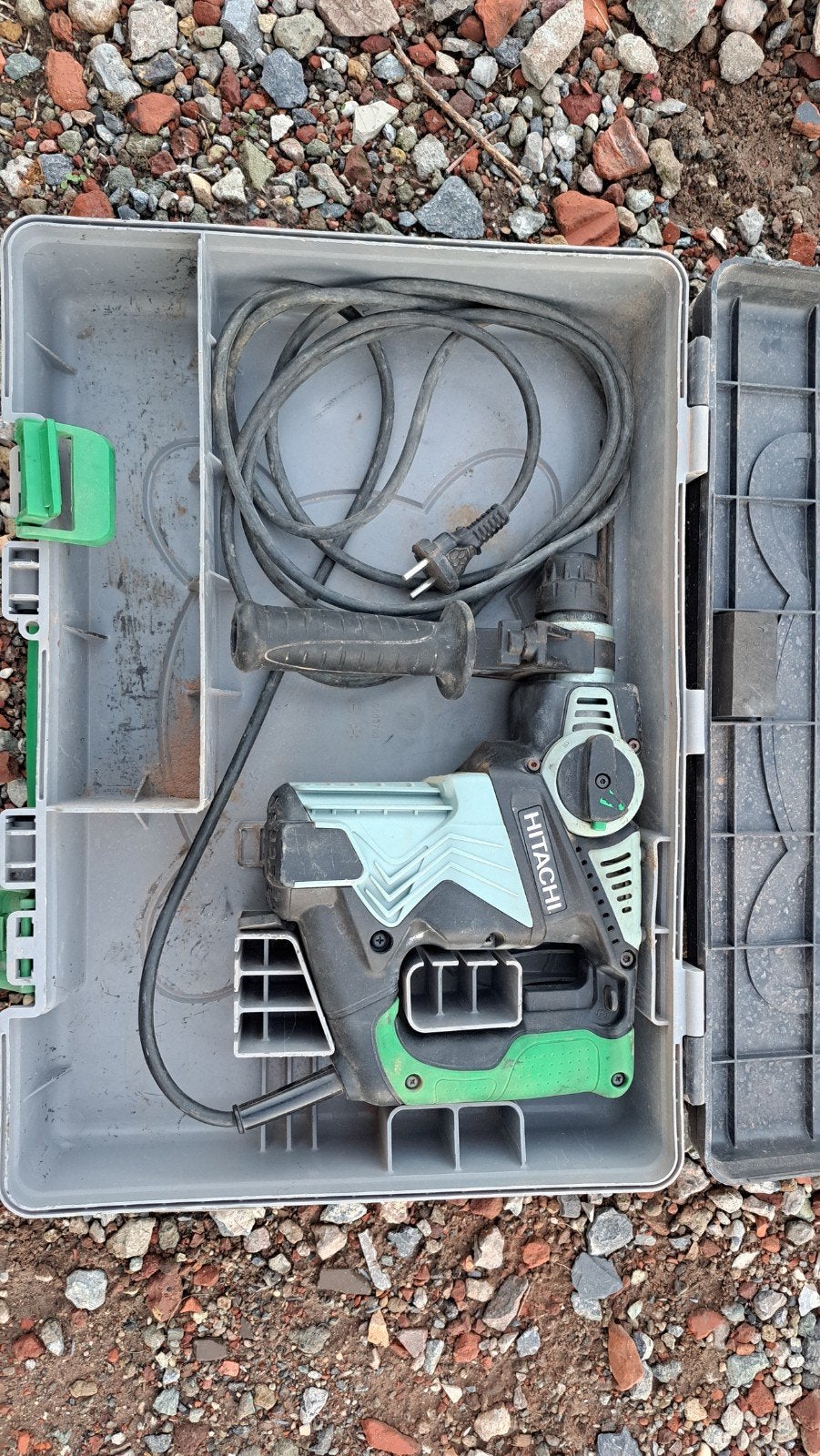 Hitachi boor en breek hamer, Doe-het-zelf en Bouw, Gereedschap | Boormachines, Ophalen, Boor- en/of Breekhamer, Klopboormechanisme