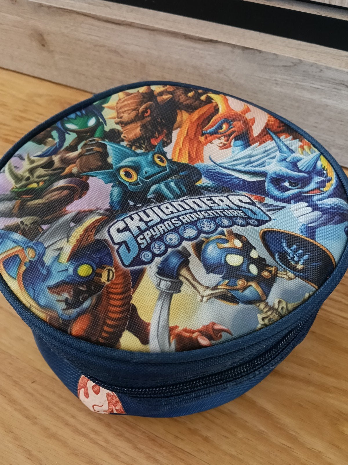 Opbergtas voor Skylanders, Enlèvement