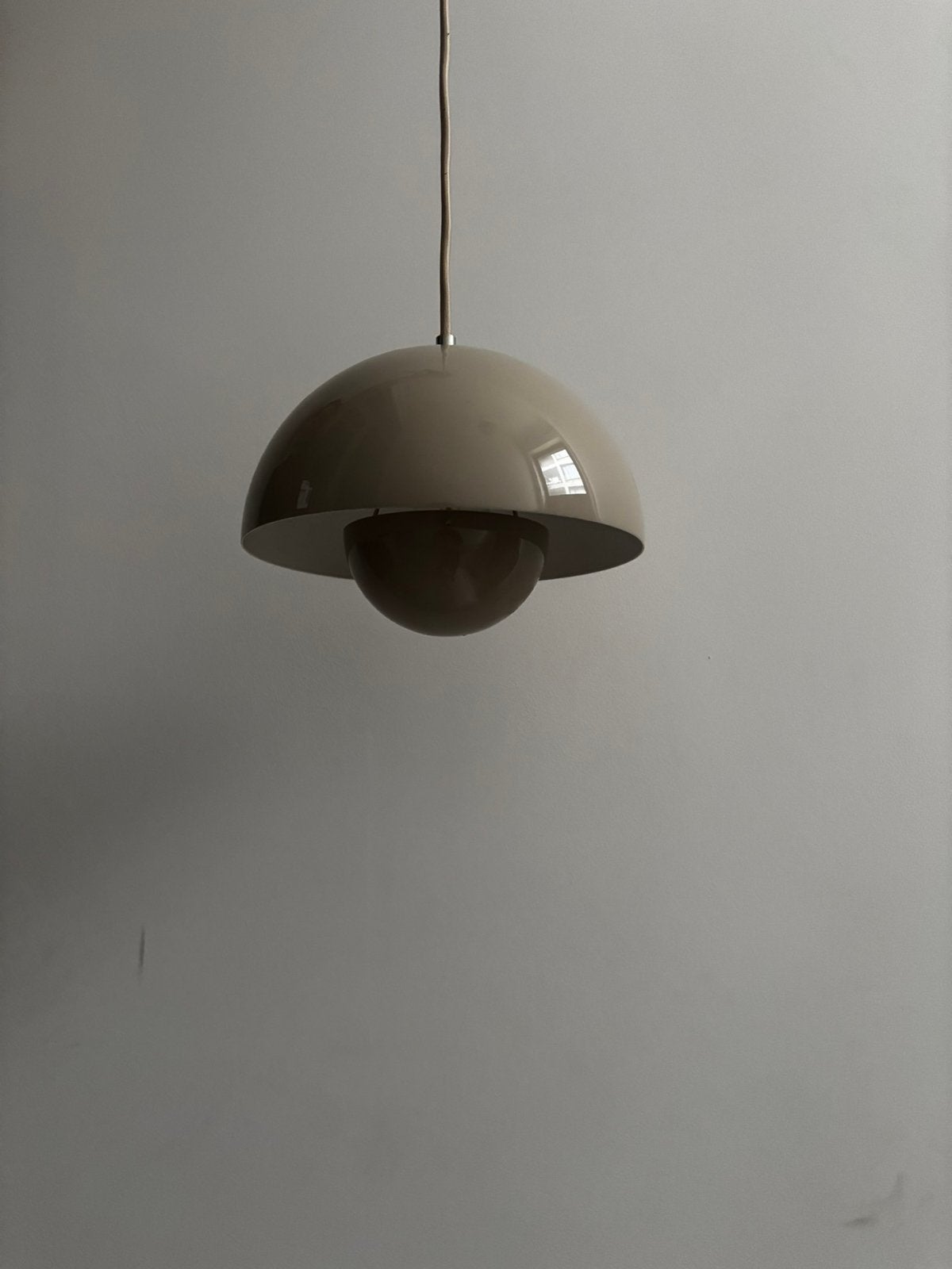 Flowerpot VP 10 grijs beige (x3), Huis en Inrichting, Lampen | Hanglampen, Ophalen, Zo goed als nieuw