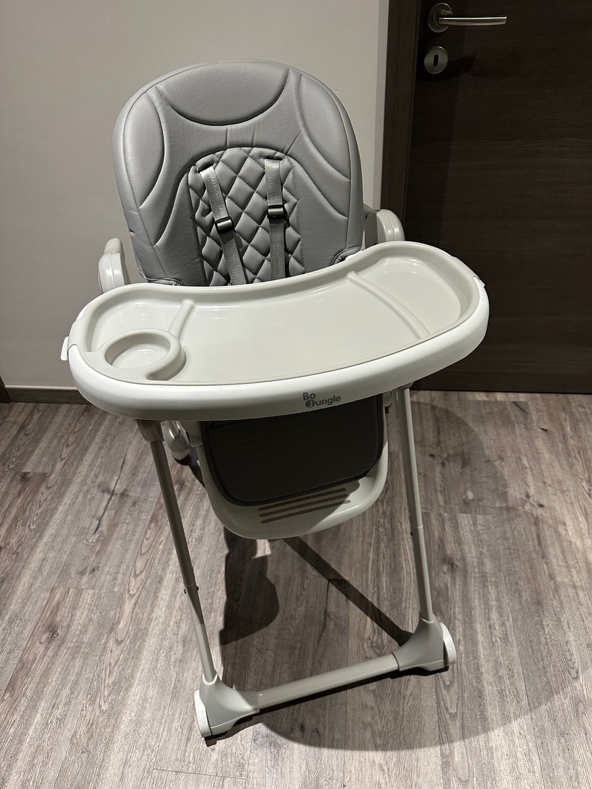 Chaise haute multifonctions, Enfants & Bébés, Chaises pour enfants, Enlèvement, Comme neuf