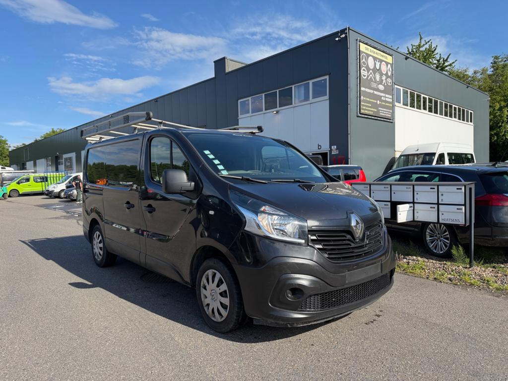Renault Trafic 1.6 dCi L2H1 LICHTE VRACHT, Auto's, Testrit aan huis, Zwart, 4 cilinders, Zwart