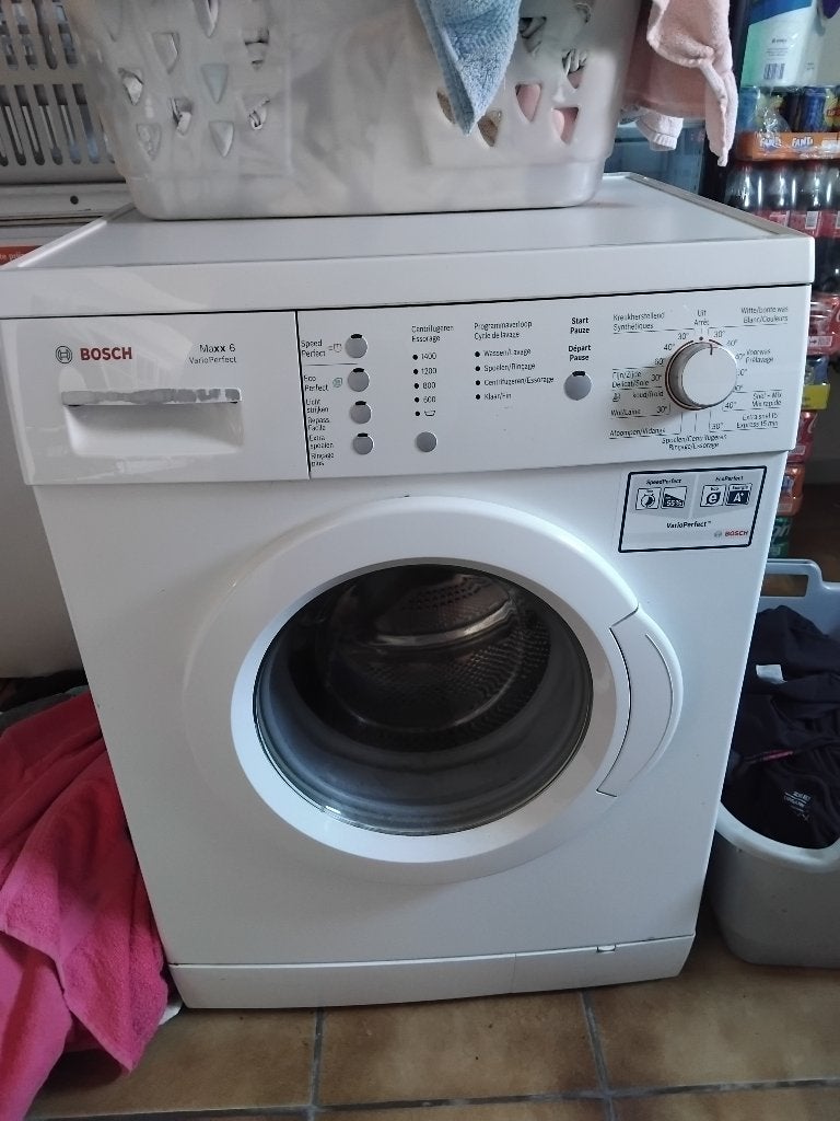 Wasmachine, Elektronische apparatuur, Wasmachines, Ophalen, Gebruikt, 1200 tot 1600 toeren, 6 tot 8 kg