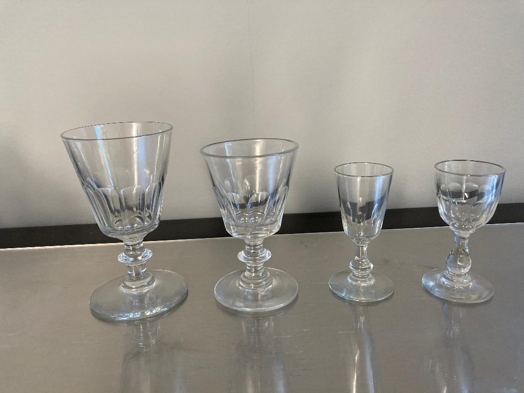 40 verres en cristal du Val St Lambert, Antiquités & Art, Enlèvement