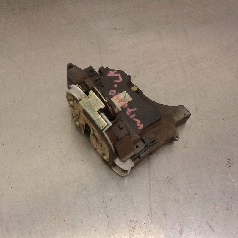 PORTIERSTANGEN LINKS ACHTER Mitsubishi L-200, Gebruikt, Mitsubishi