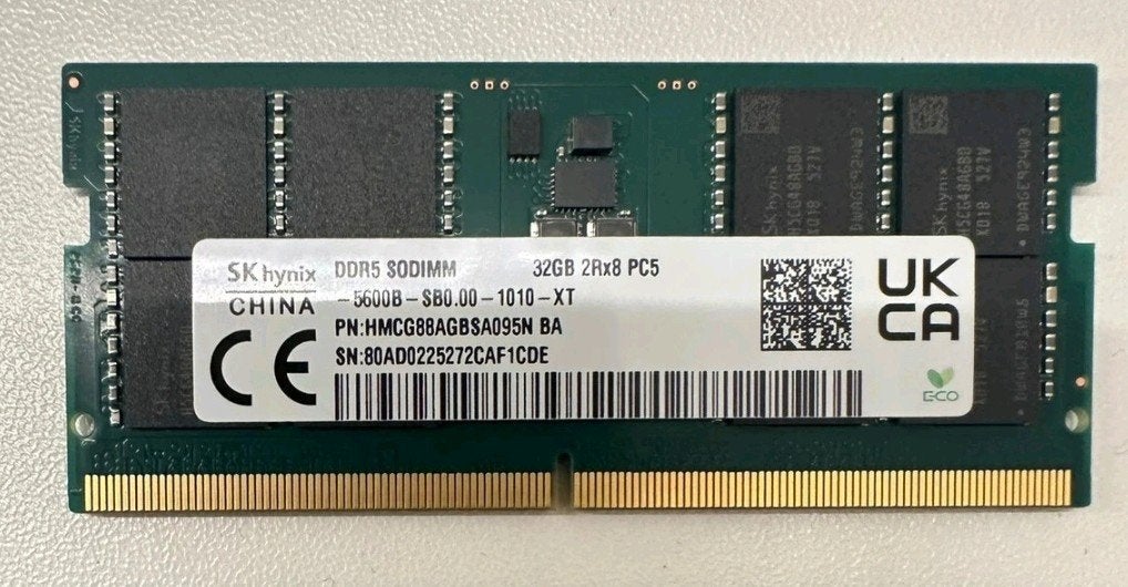 SK Hynix 1x32 GB DDR5 5600 MHZ SODIMM, 32 GB, Ophalen of Verzenden, Zo goed als nieuw, DDR5
