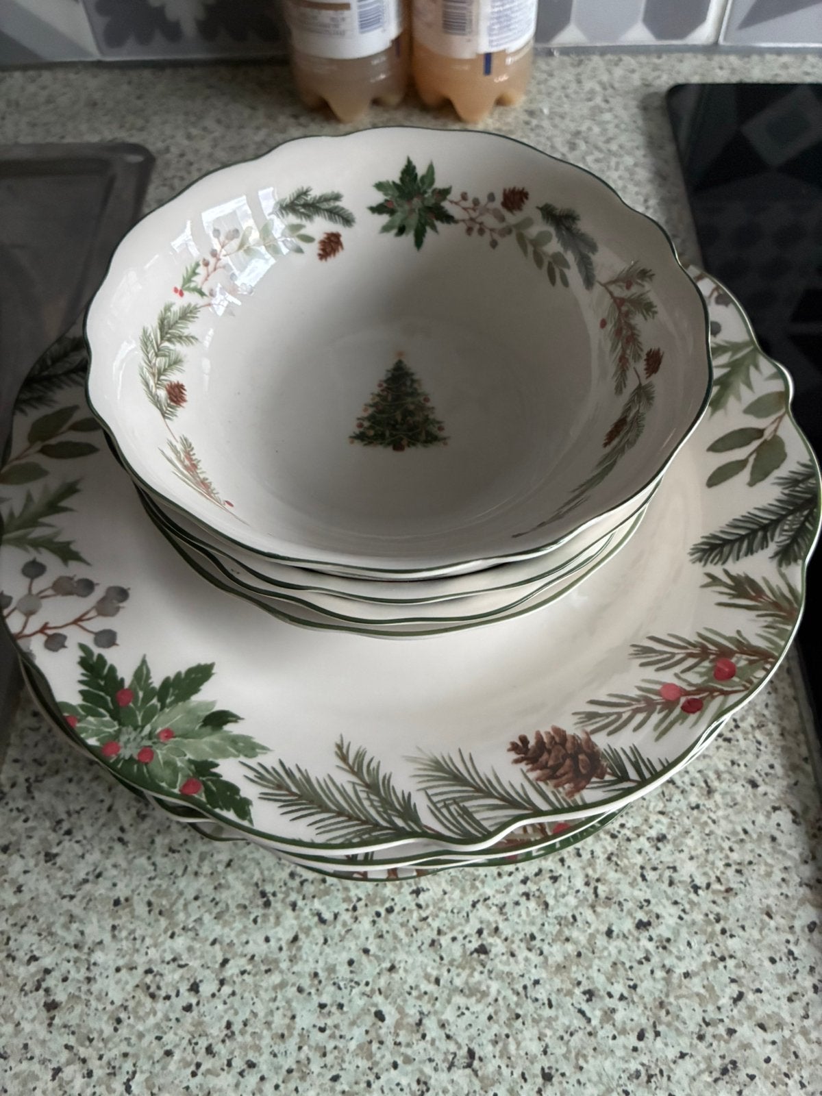 Servies voor Kerstmis, Ophalen