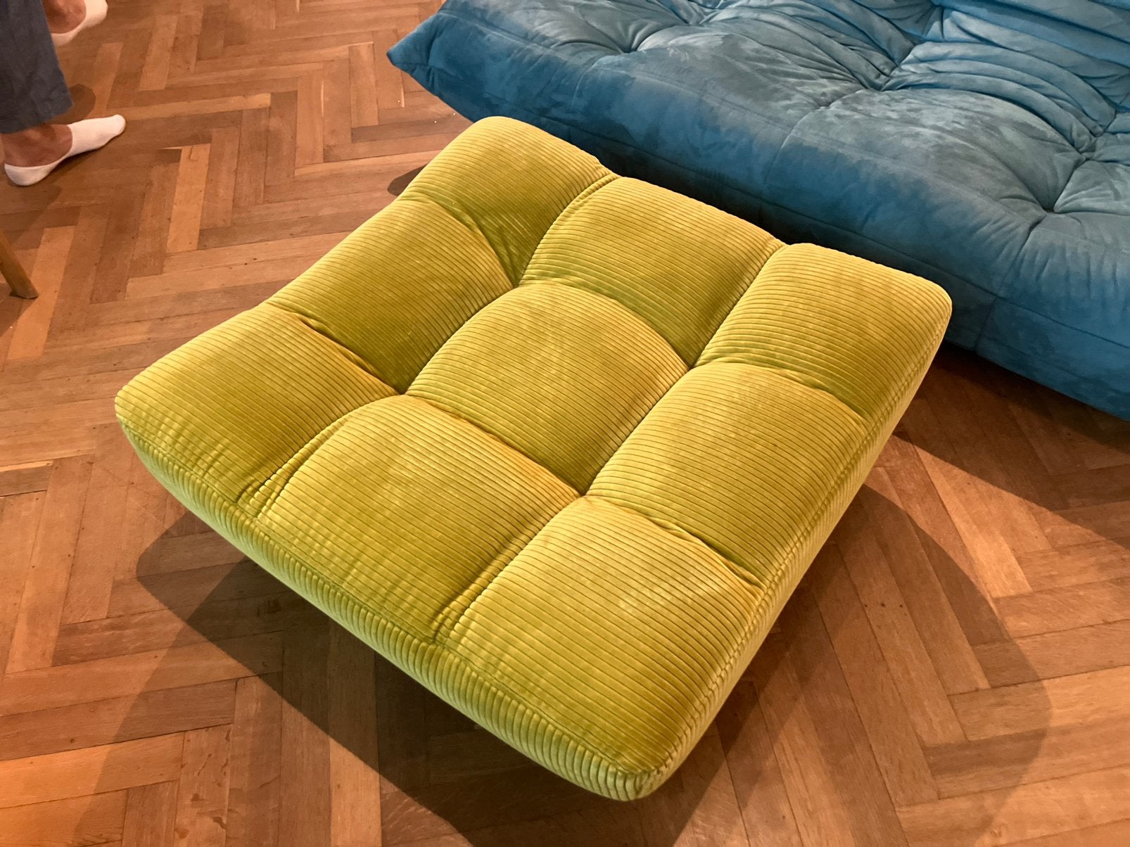 Pouf, Enlèvement, Comme neuf