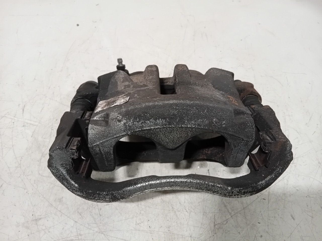 Remklauw rechts voor Renault Master, Onderdelen@venauto.nl, Van der Ven Autorecycling B.V., Ettenseweg 76, 4706 PB Roosendaal, The Netherlands