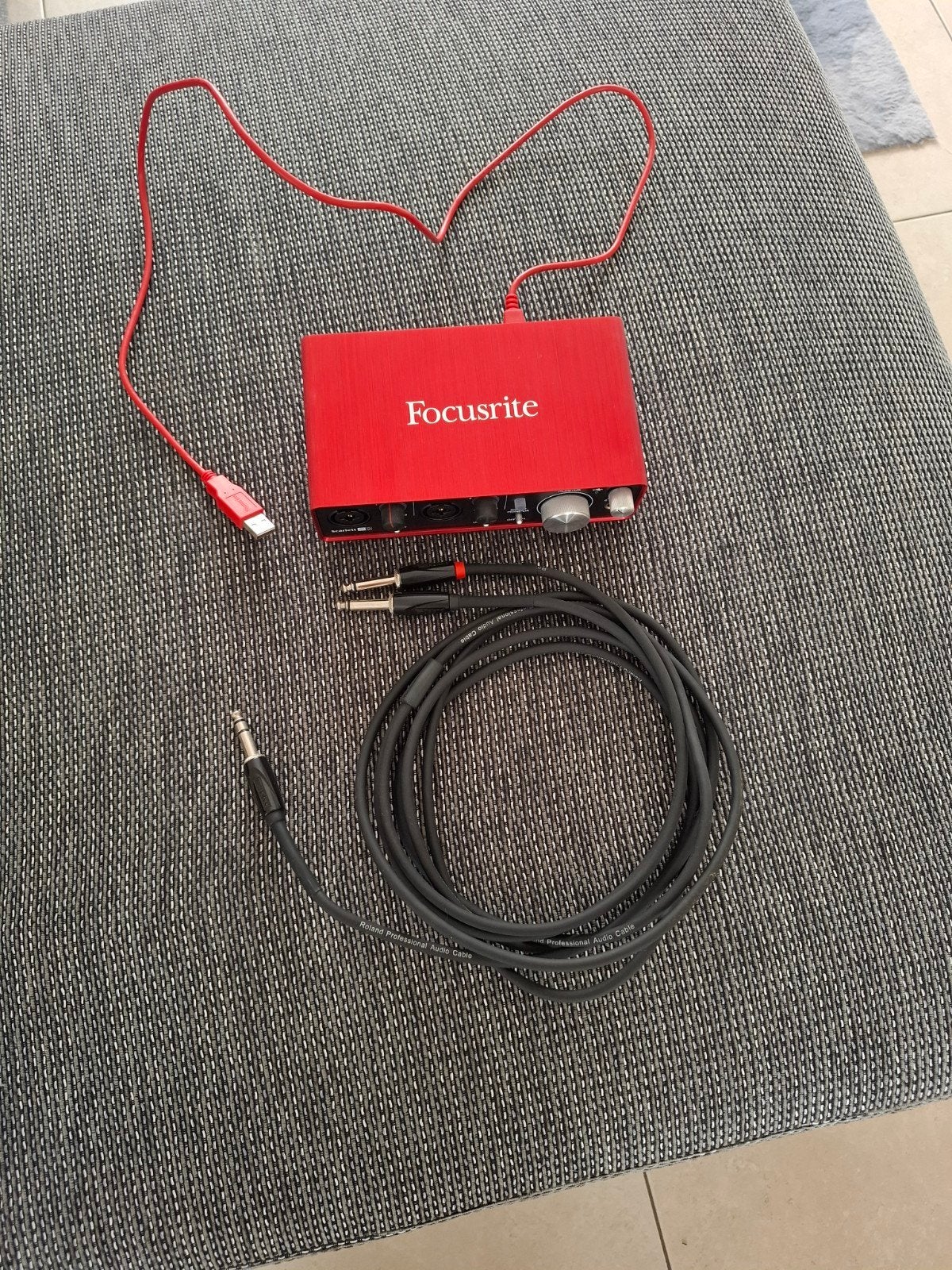 Focusrite Scarlett - Compacte studiohub, Musique & Instruments, Musiques & Instruments Autre, Enlèvement