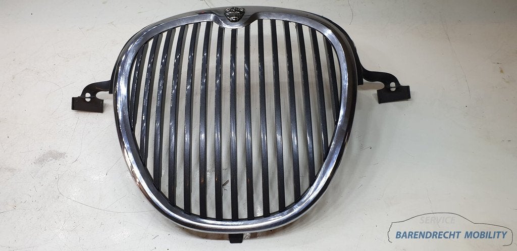 Jaguar S-Type II 2 X200 radiateur grille 2R83-8A100-AA 2R83-, Gebruikt, Dpoffice@jaguarlandrover.com, Abbey Road, Whitley 1
CV3 4LF  Coventry