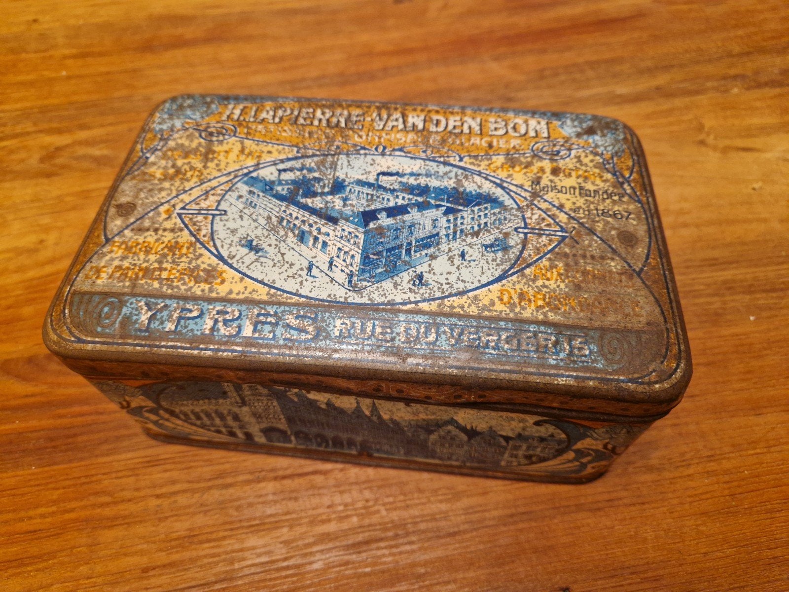 Zeldzaam Art Nouveau blik Ypres Ieper Laperre Van Den Bon, Verzamelen, Ophalen of Verzenden