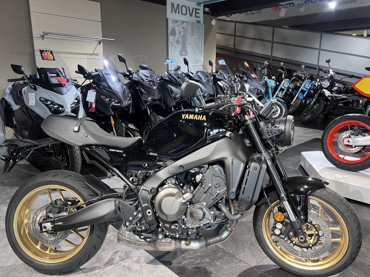 Yamaha XSR 900, Entreprise, Plus de 35 kW, 900 cm³, Naked bike