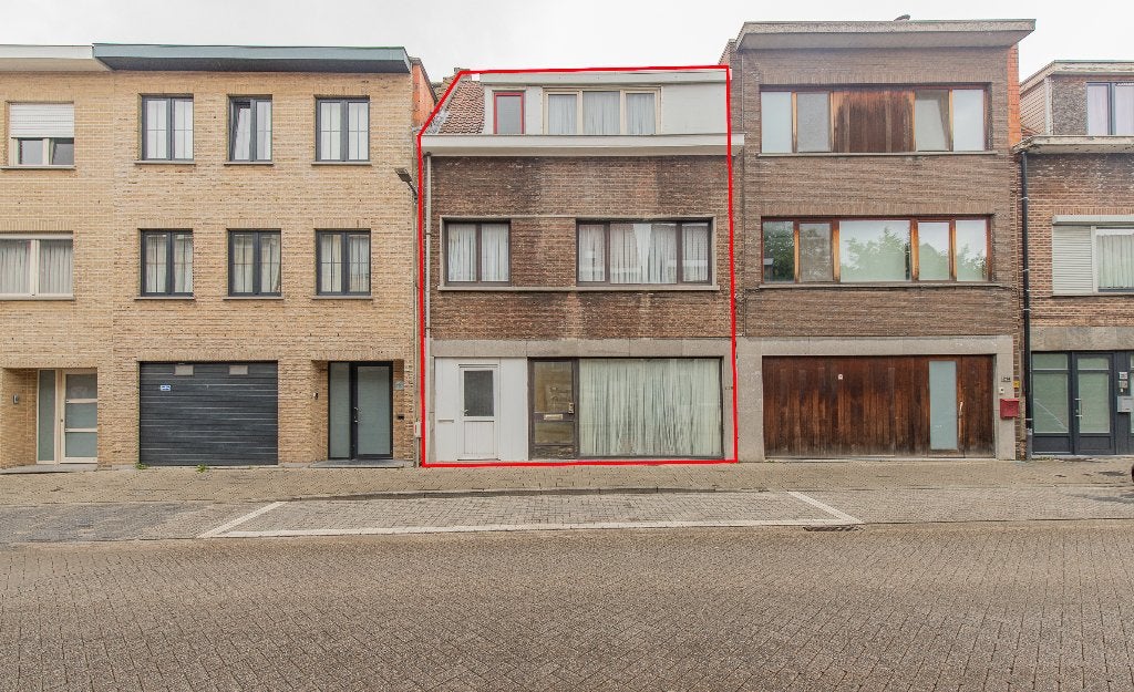 Ruime gezinswoning in Hoboken te koop, Immo, 200 tot 500 m², Hoboken, 3 kamers, Tussenwoning