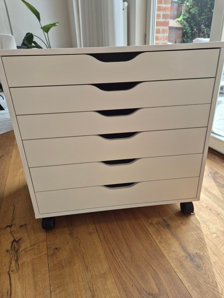 IKEA ladenkast Alex, Ophalen