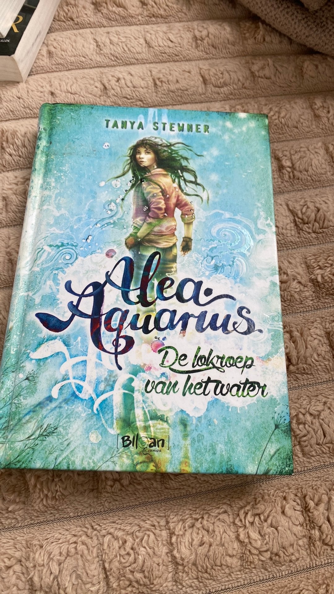 Alea Aquarius De lokroep van het water, Livres, Livres pour enfants | Jeunesse | 10 à 12 ans, Enlèvement ou Envoi, Comme neuf