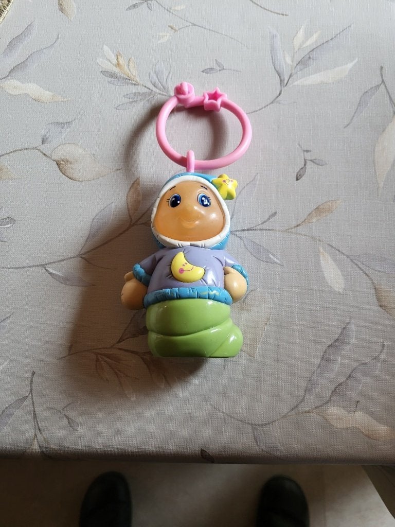 Hasbro 2002. Popje met muziek en licht. Bieden, Enfants & Bébés, Jouets | Jouets de bébé, Enlèvement, Utilisé, Avec lumière