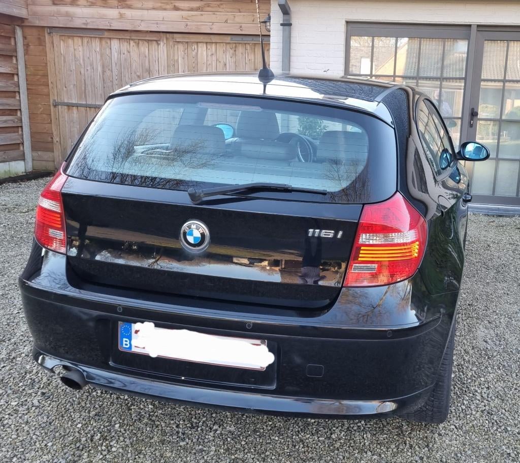 Mooie BMW, Autos, BMW, Particulier, Série 1, Essence, Coupé, 3 portes, Boîte manuelle, Noir, Gris, Tissu, Enlèvement
