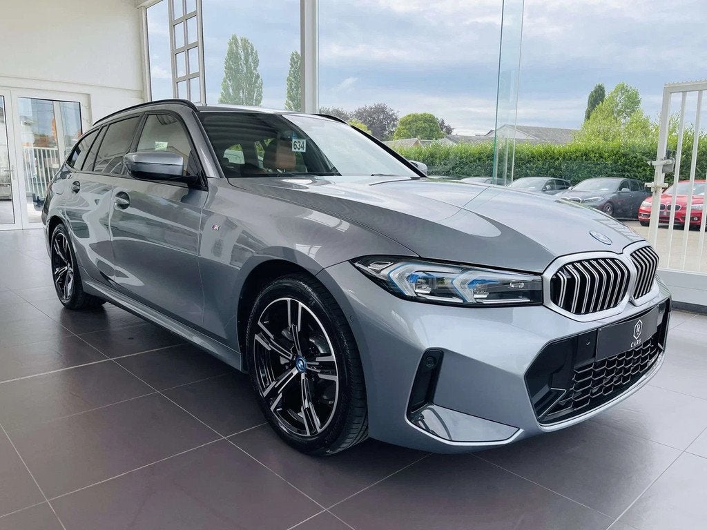 BMW 3 Serie 330 eA * GARANTIE + PACK M + LED + GPS PRO + CUI, Autos, Cuir, Argent ou Gris, Achat, Entreprise