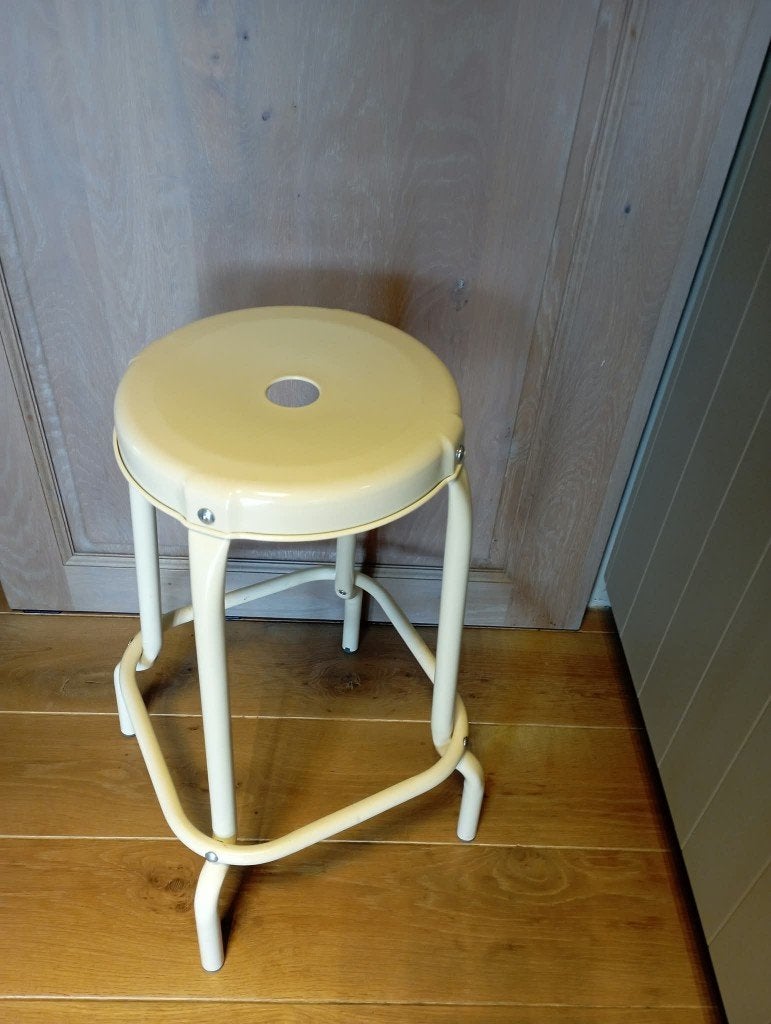 Ikea Raskog Barkruk, beige, metaal, 6 stuks voor €60, Huis en Inrichting, Ophalen, 5 krukken of meer, 60 tot 90 cm, Zo goed als nieuw