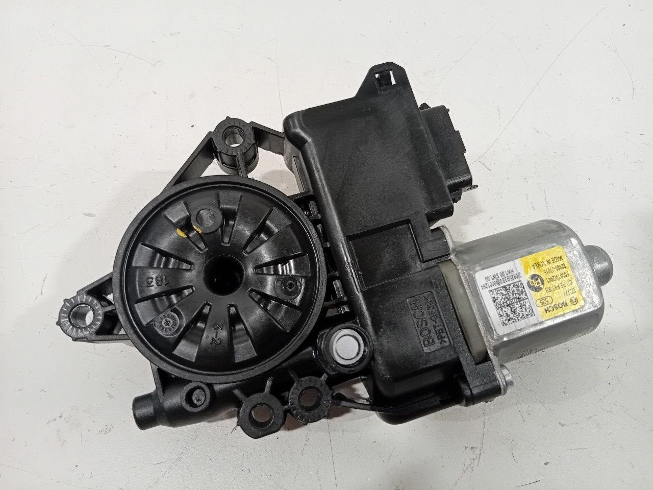 Motor raammechaniek elektrisch rechts voor Kia Cee'd, Onderdelen@venauto.nl, Van der Ven Autorecycling B.V., Kia, Ettenseweg 76, 4706 PB Roosendaal, The Netherlands