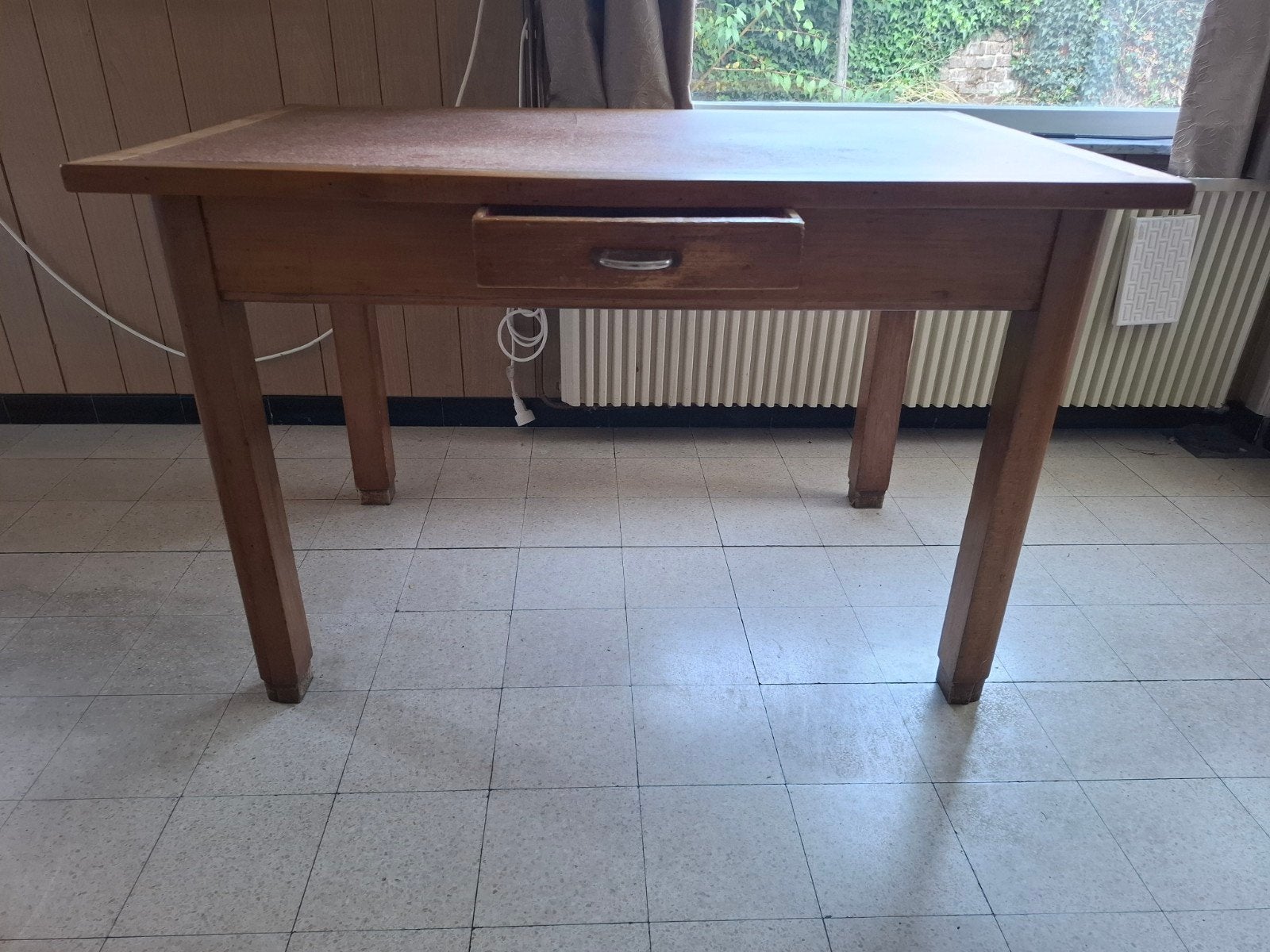 Antiek keukentafeltje, Maison & Meubles, 100 à 150 cm, Enlèvement, Utilisé, Rectangulaire