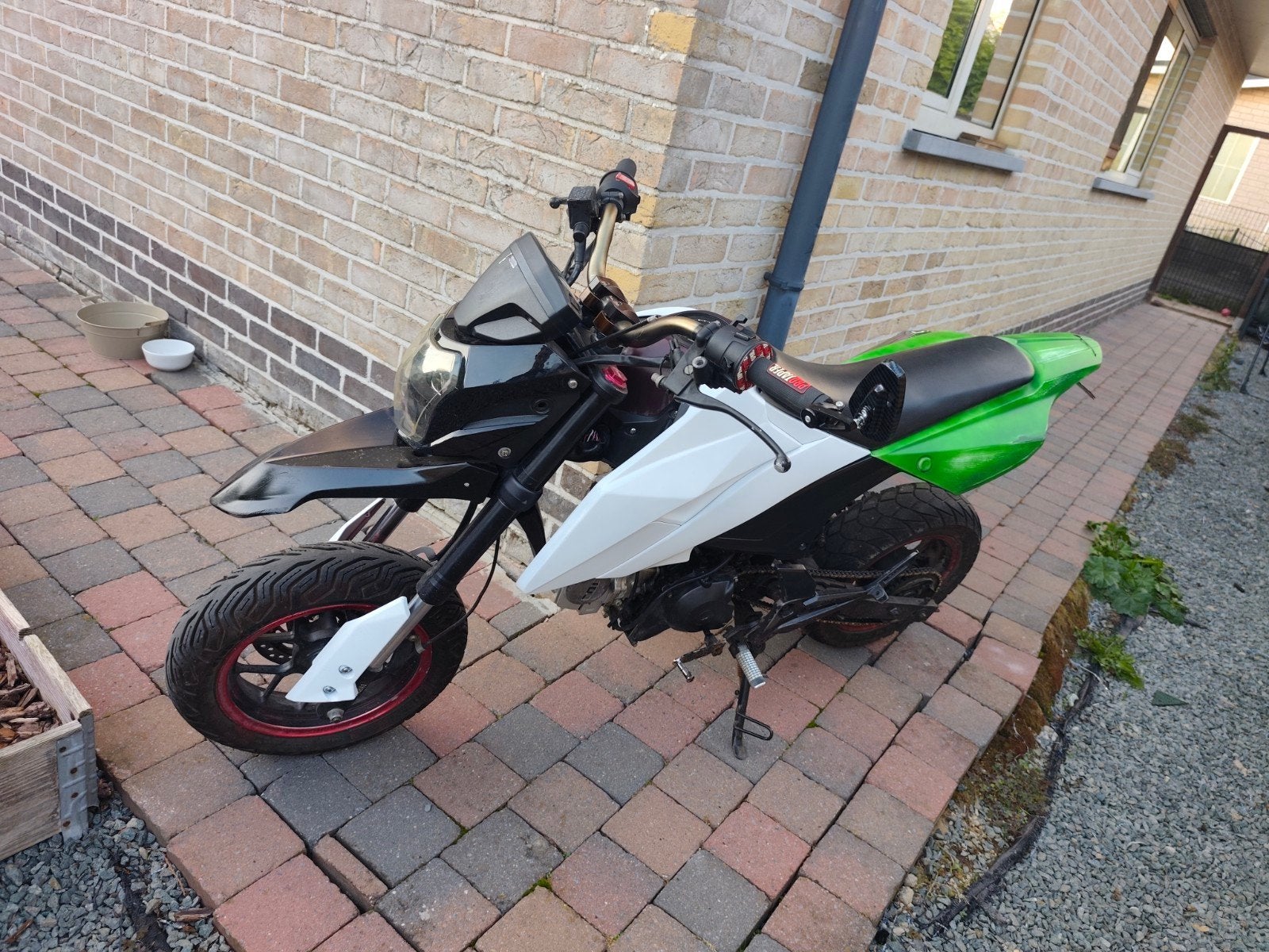 skyteam urban m5 125cc met 50 cc papieren, Fietsen en Brommers, Ophalen, Gebruikt, Skyteam/zenhua, Overige typen