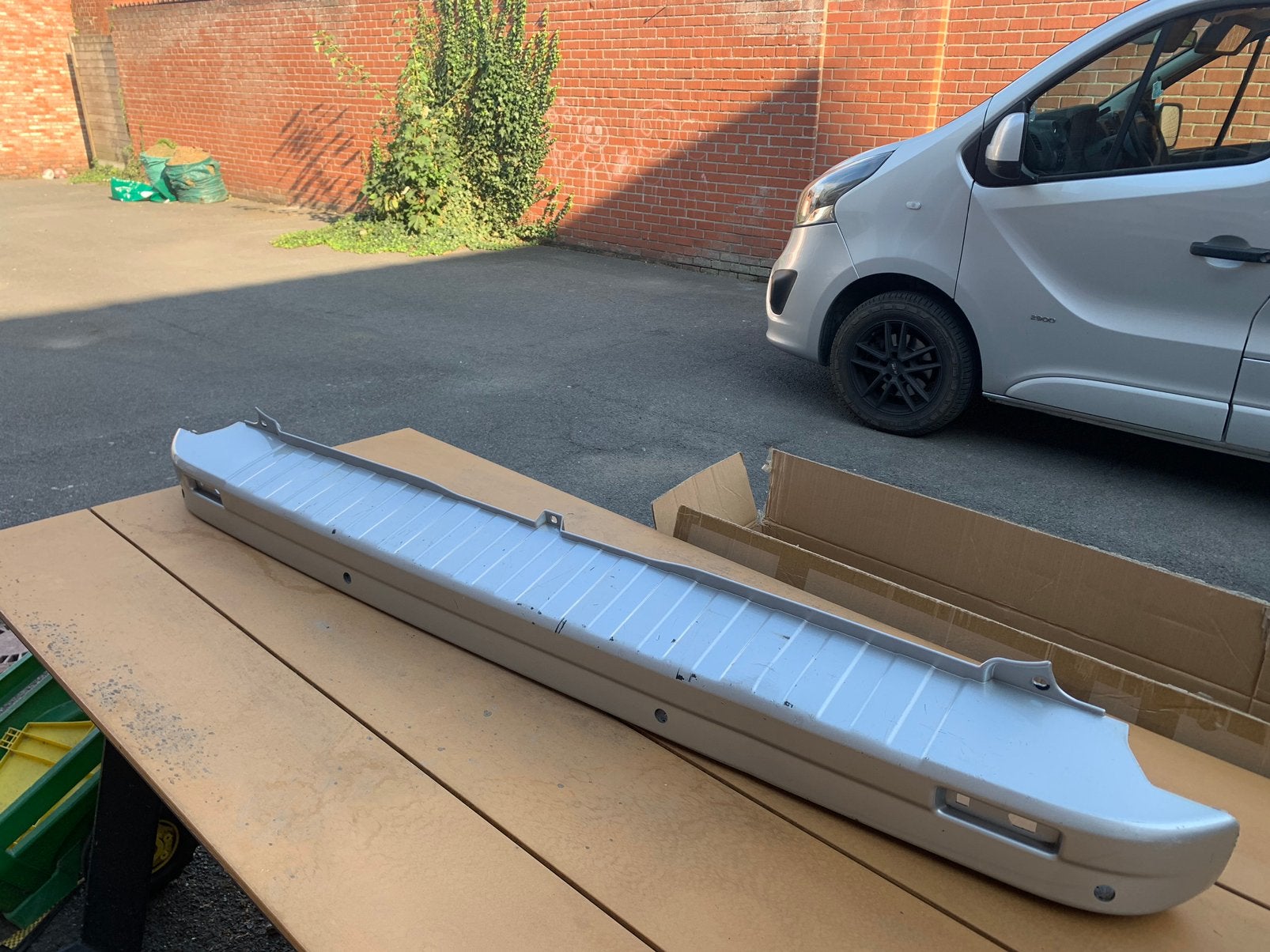 Achterbumper Opel Vivaro, Auto-onderdelen, Ophalen, Opel