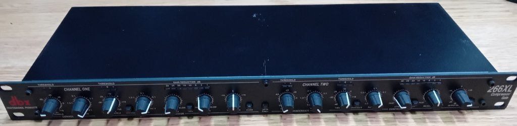 dbx 266XL Dual Compressor / Gate, Muziek en Instrumenten, Effecten, Ophalen of Verzenden, Gebruikt, Compressor