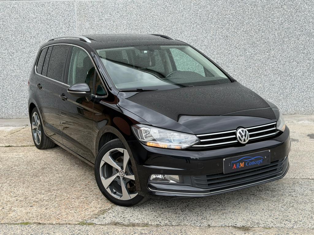 Volkswagen Touran 2.0 TDI diesel 2016 EURO 6b 5pl Pano/cuir, Autos, Achat, Euro 6, Entreprise, Noir