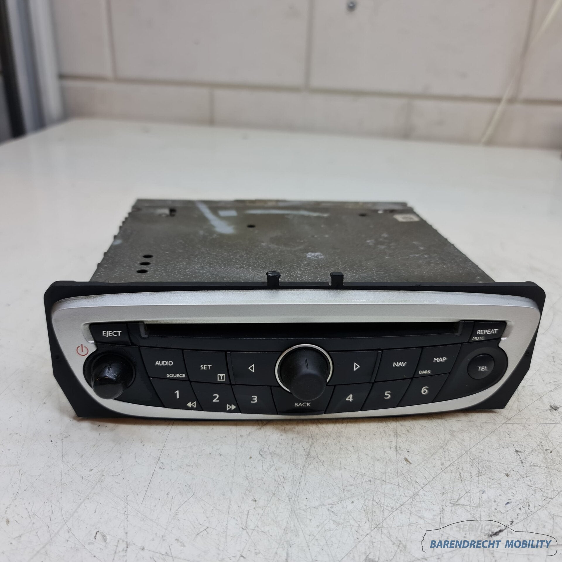 Radio lecteur CD Renault Megane III Scenic III 3 281150022RT, Renault Group, Contact.group@renault.com, Renault, Utilisé