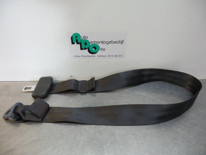 Ceinture de sécurité arrière centre d'un Peugeot 206, -, Utilisé, -, Peugeot