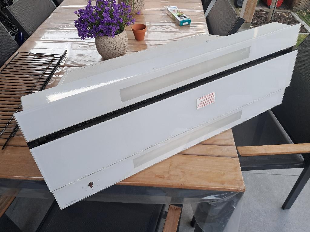 Novy dampkap, Elektronische apparatuur, Ophalen, Zo goed als nieuw, Inbouw