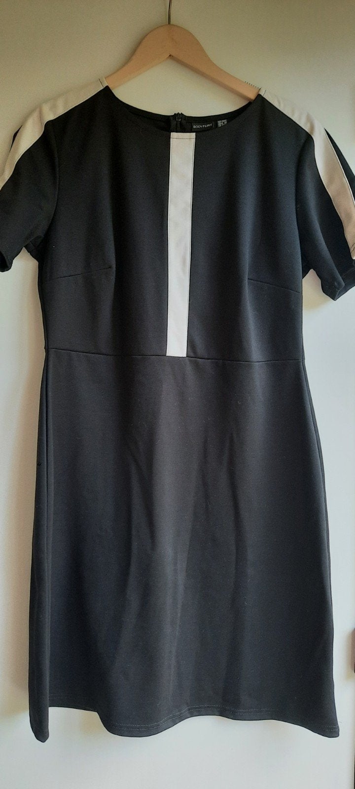 Jurkje met krijtstreep, Kleding | Dames, Maat 38/40 (M), Overige kleuren, Ophalen of Verzenden, Zo goed als nieuw