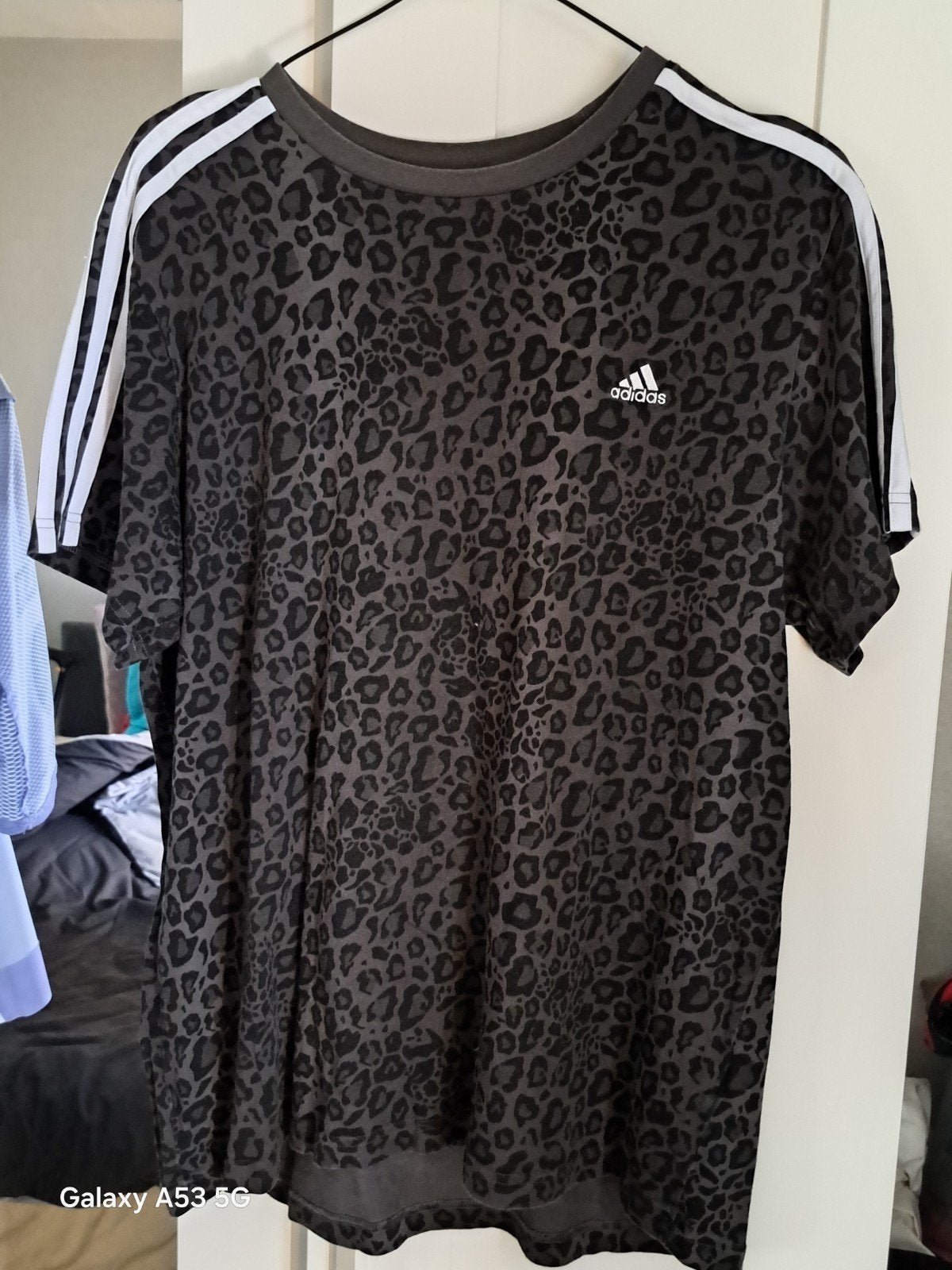 Alles echte Adidas, Ophalen, Blauw