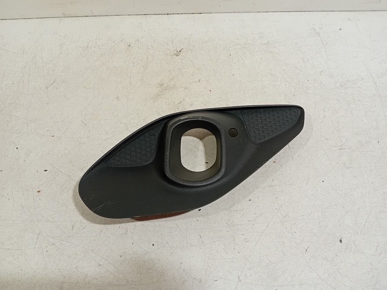 Afdekplaat Opel Corsa, Auto-onderdelen, Onderdelen@venauto.nl, Van der Ven Autorecycling B.V., Gebruikt, Ettenseweg 76, 4706 PB Roosendaal, The Netherlands