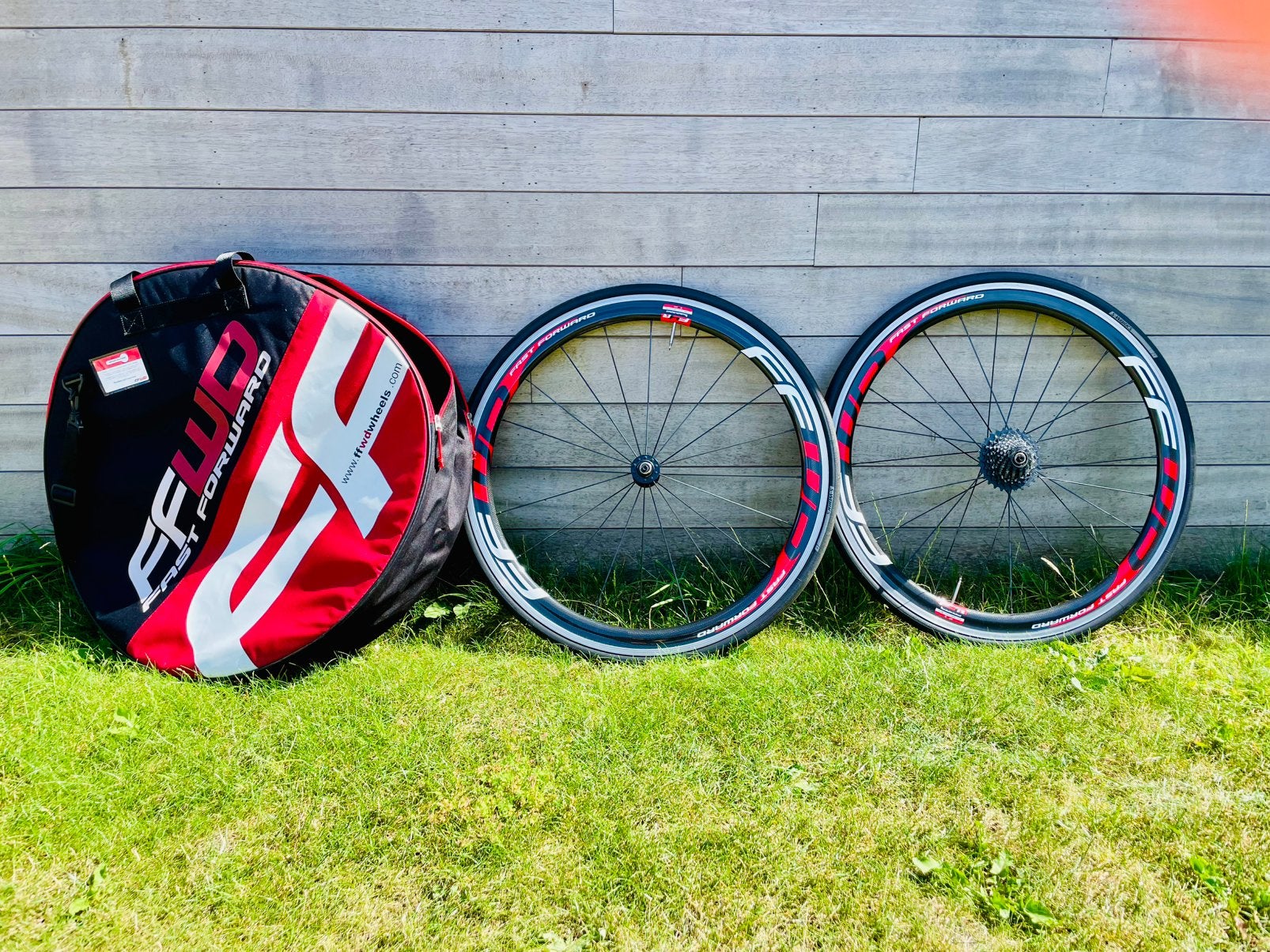 Set koerswielen FFWD carbon - 45mm incl wielzak, Ophalen, Zo goed als nieuw